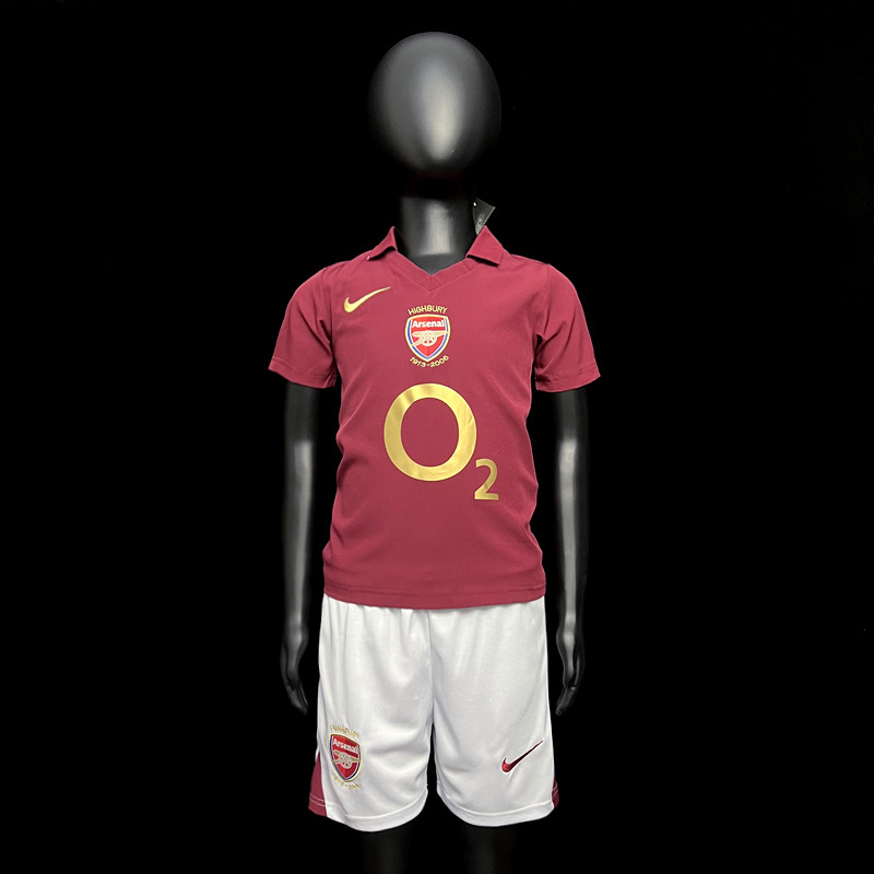 Classic Football Jersey for Kids Arsenal FC 05/06 Home Kit