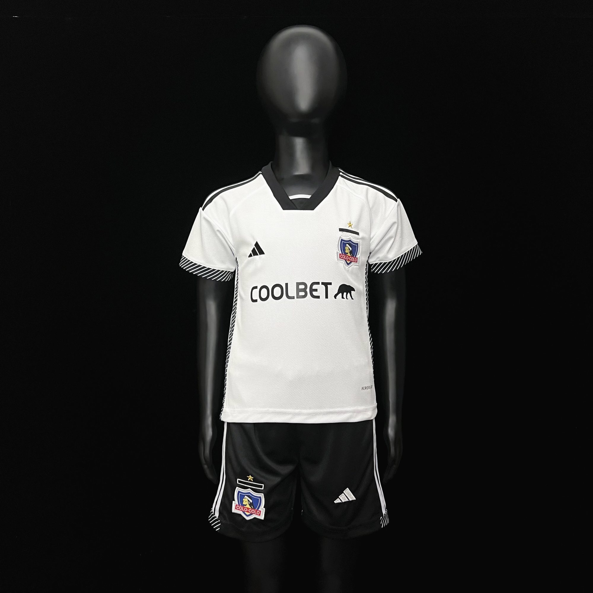 Colo-Colo 2024/25 Kids Home Kit with White Shirt and Black Pants